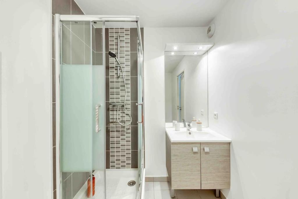 Appartement Moderne, Metro 7, Parking Et Jardin Villejuif Exterior foto