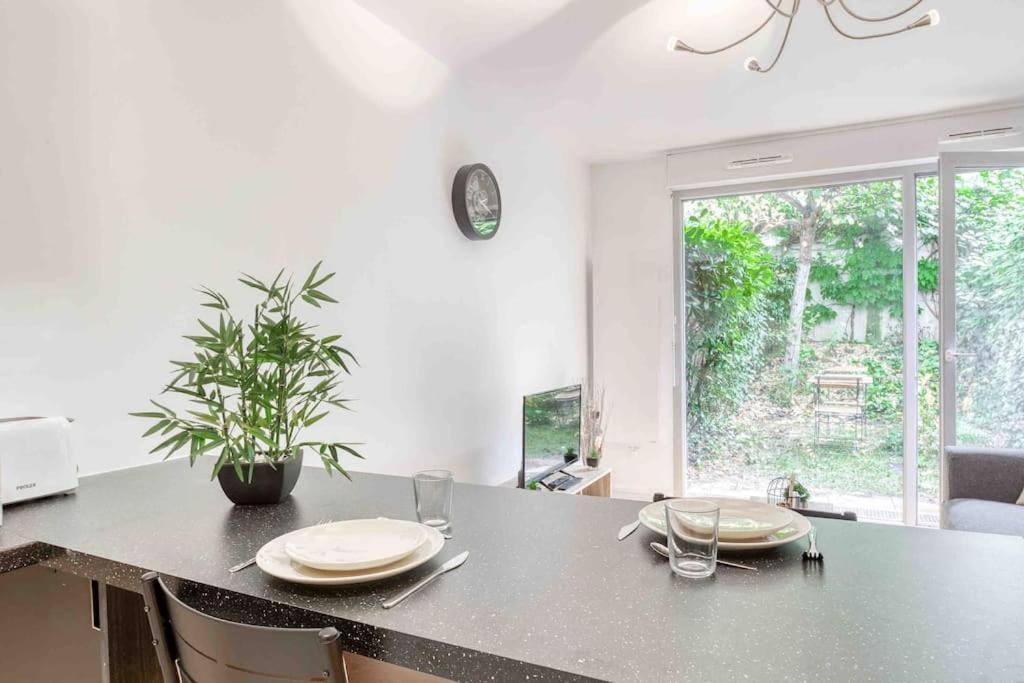 Appartement Moderne, Metro 7, Parking Et Jardin Villejuif Exterior foto