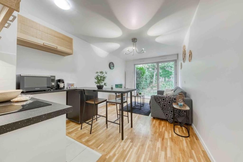 Appartement Moderne, Metro 7, Parking Et Jardin Villejuif Exterior foto